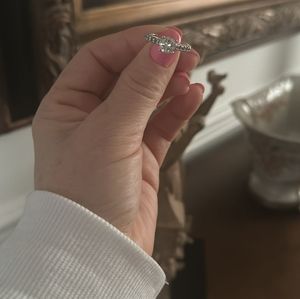 White gold ring set with real stone